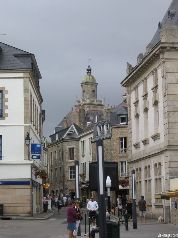 Auray