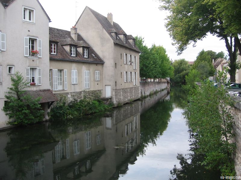 Chartres