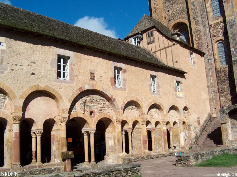 Conques