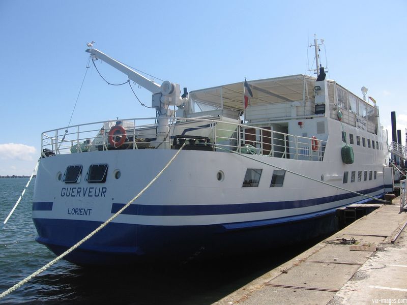 Navire Guerveur
