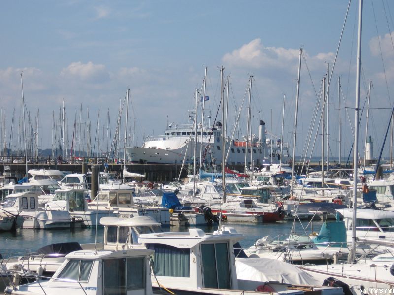 Bateau Acadie