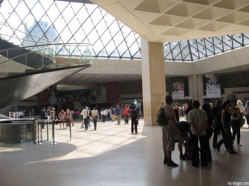 Paris - le Louvre