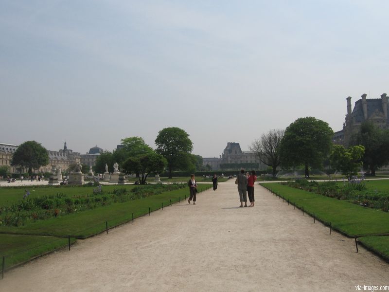 Paris - le Louvre