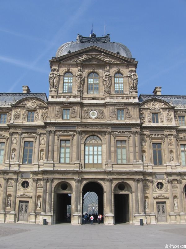 Paris - le Louvre