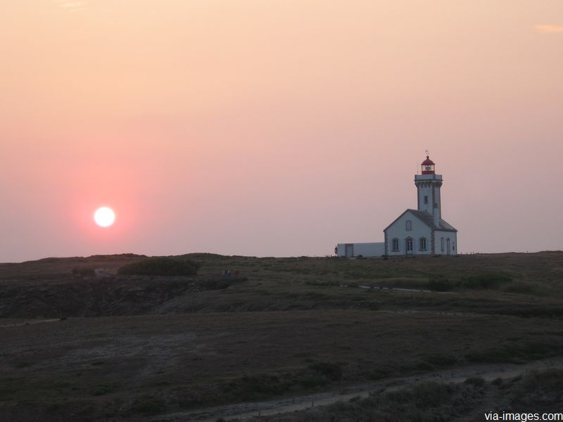 Le Phare des Poulains