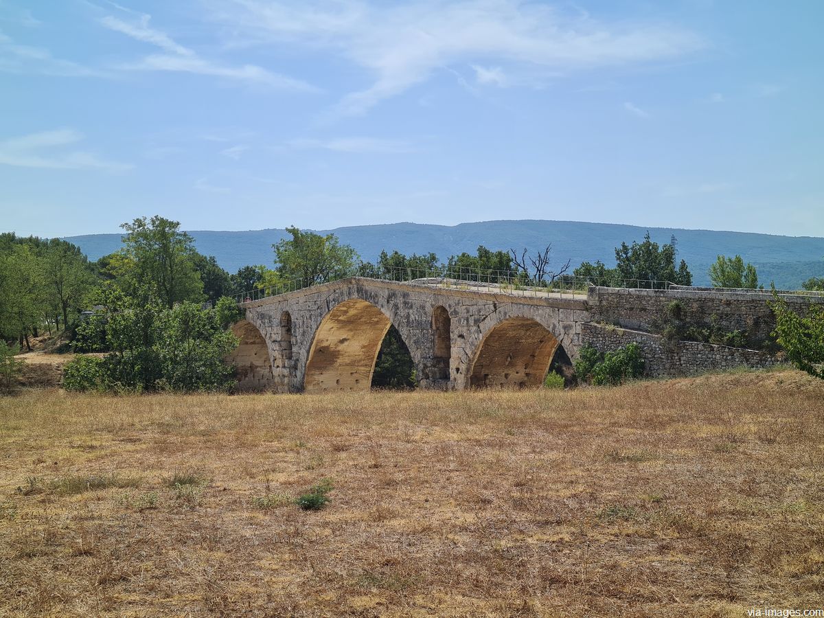 Le pont Julien